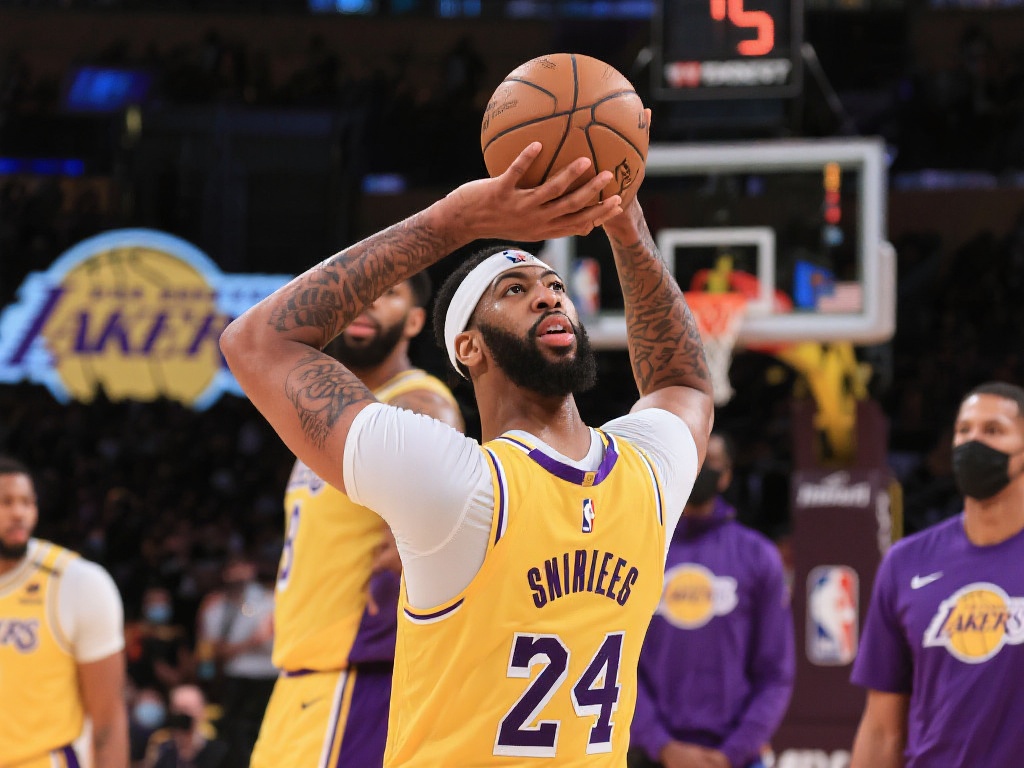 场观众的助 场观众的助