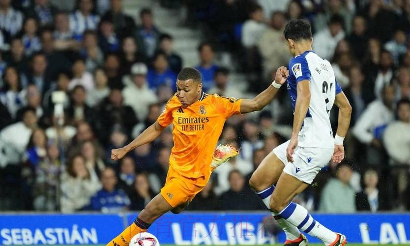 阿隆索与多名皇马球员沟通 表示愿调整战术风格