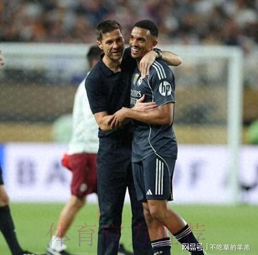 阿隆索与多名皇马球员沟通 表示愿调整战术风格